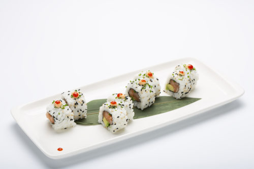 Spicy salmon roll