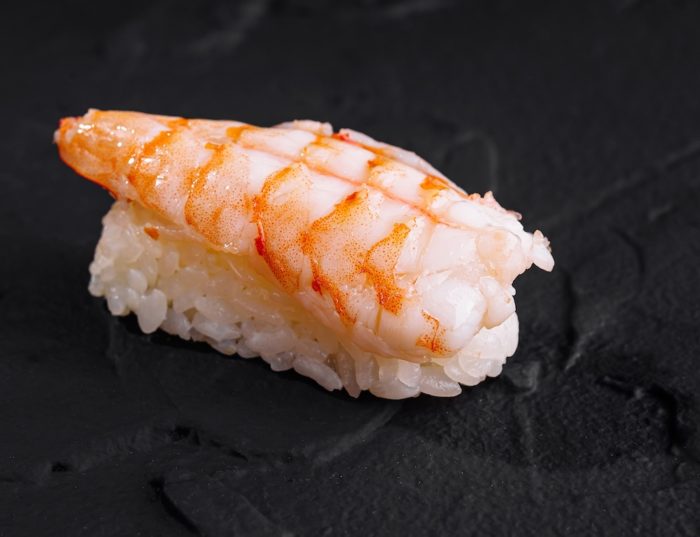 the-circle-ethnic-food-nigiri-ebi