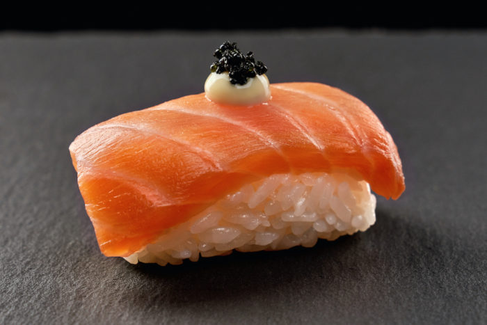 the-circle-ethnic-food-nigiri-sake